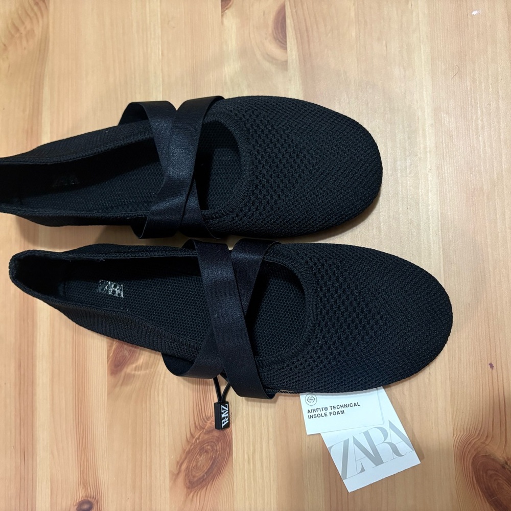 Zara Women's Black Mesh Flats